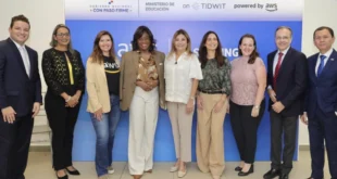 Meduca y Amazon Web Services Lanzan Programa Gratuito para Impulsar Habilidades Digitales en Panamá