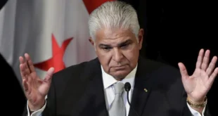 Panameños aprueban la gestión de Mulino, según estudio de opinión