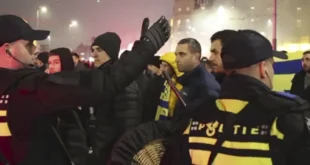 Ataques antisemitas en Ámsterdam dejan 5 heridos y 62 detenidos tras partido de fútbol