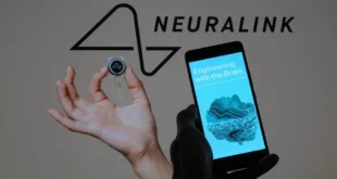 Neuralink avanza en el control de brazos robóticos con implantes cerebrales