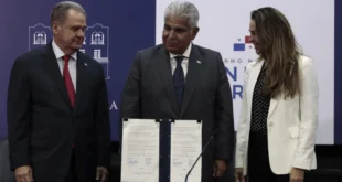 Panamá Avanza en el Proyecto del Tren David-Panamá con la Firma del Contrato para el Plan Maestro