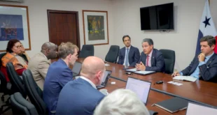 Gobierno panameño busca fortalecer inversión extranjera en reunión con el FMI