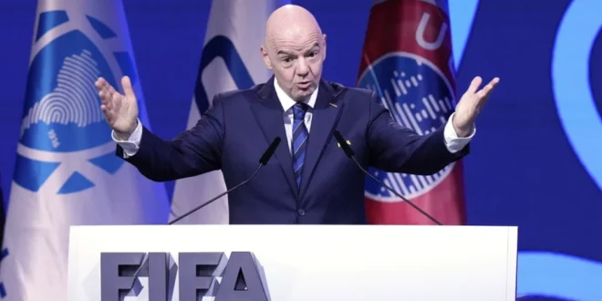 Infantino asegura compromiso de EEUU para facilitar la entrada de aficionados al Mundial de Clubes
