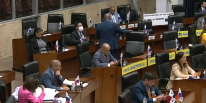 Asamblea Nacional de Panamá: Incertidumbre por Comisiones y Credenciales