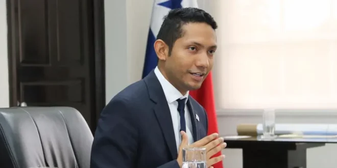 Cae el Primero del Gobiernito: Bernardo Meneses