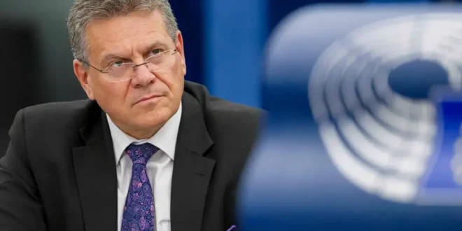 La UE busca negociar con EE.UU. pero prepara represalias por valor de 72.000 millones de euros