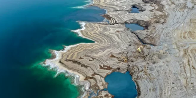 Los misterios del Mar Muerto: Un laboratorio natural de gigantes de sal