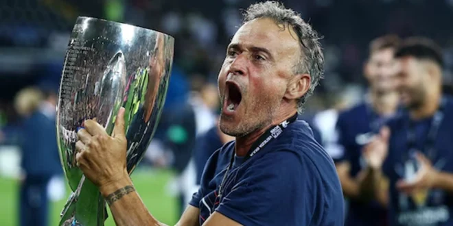 Luis Enrique se Autocritica Tras Título del PSG en Supercopa