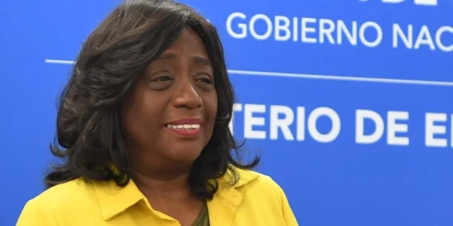 Ministra Molinar Investiga Posible Sabotaje en el Agua del IPT de Capira: ¿Hay una Mano Criminal?