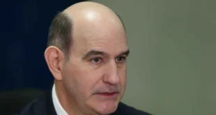 Ministro de Economía de Panamá Rechaza Aumentos Salariales en el Órgano Judicial: Crece la Polémica