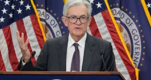 Powell de la Fed No Descarta Bajar Tasas, Advierte Sobre Inflación por Aranceles de Trump