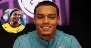 Joao Mendes, hijo de Ronaldinho, busca su propio camino en el fútbol inglés tras fichar por el Hull City