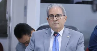 Ministro de Salud confirma comparecencia ante la Asamblea tras gira oficial