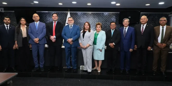 Comisión de Credenciales aprueba designaciones de magistrados de la Corte Suprema de Justicia