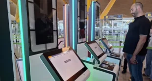 EE. UU. Amplía Controles Biométricos a Extranjeros, Incluyendo Titulares de Green Card: ¿Qué Cambia?