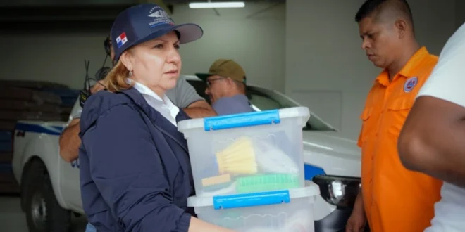 Ministra Montalvo Prioriza la Seguridad Ciudadana ante Impacto Indirecto del Huracán Melissa en Panamá