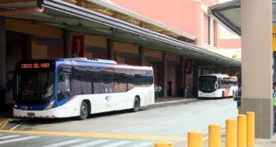 Panamá evalúa carril exclusivo Albrook-Panamá Oeste: Impacto en el transporte público
