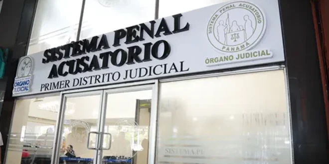 Posponen audiencia contra estudiantes investigados por caso de auxilios económicos del Ifarhu