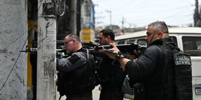 Río de Janeiro bajo fuego: Operativos policiales contra el Comando Vermelho dejan al menos 60 muertos