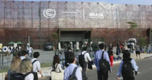 COP30 en Belém: Polémica por Borrador que Omite el Abandono de Combustibles Fósiles