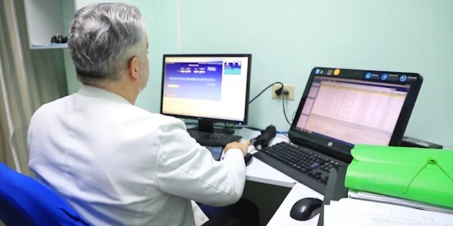 CSS de Panamá Inaugura Cabina de Fototerapia: Un Avance Nacional en el Tratamiento de Enfermedades de la Piel