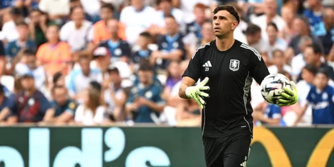 El Inter de Milán tras los pasos de Dibu Martínez para reforzar su portería y aspirar a la Champions League