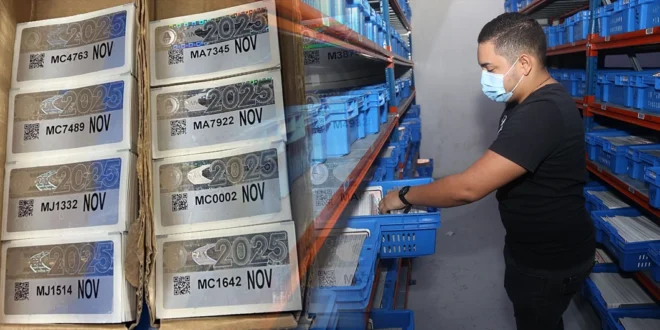 Entrega Puntual de Placas y Calcomanías de Noviembre 2025 en la Alcaldía de Panamá