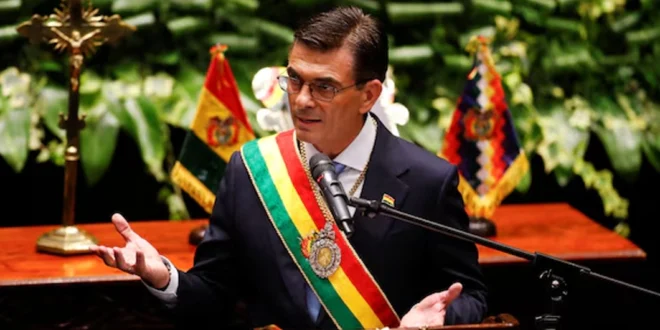 Rodrigo Paz Asume la Presidencia de Bolivia con una Economía en Crisis y Promesas de Cambio