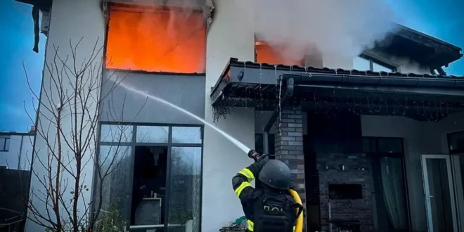 Ucrania bajo fuego: Ataque masivo ruso golpea la red eléctrica en vísperas de Navidad