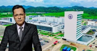 Comunicador Social Álvaro Alvarado aplaude trabajo en la Ciudad de La Salud