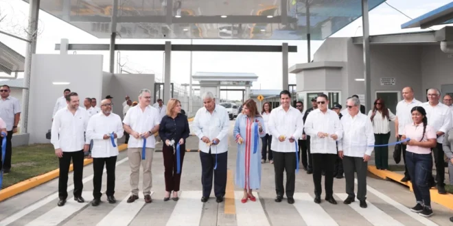 Nueva era en el sistema penitenciario: Inauguran el Centro Femenino de Rehabilitación "La Esmeralda"