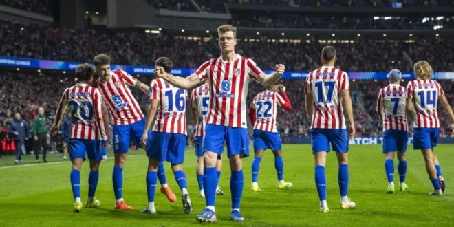 Alexander Sorloth celebrando su hat-trick con el Atlético de Madrid en el Metropolitano