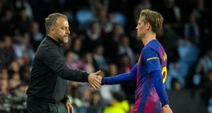 Frenkie de Jong y Hansi Flick