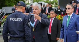 Fuerza Pública se fortalece: Presidente Mulino juramenta a 1,386 nuevos agentes y lanza dura crítica al "garantismo" judicial