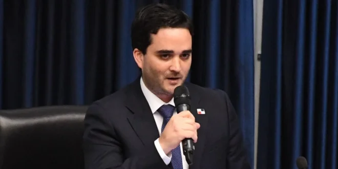 Diputado Gabriel Solís