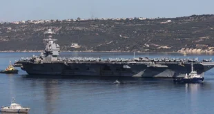 Portaaviones USS Gerald R. Ford navegando en el Mediterráneo hacia la costa de Israel