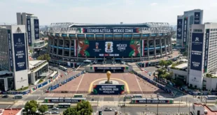 Estadio Azteca y hoteles de lujo en Ciudad de México para el Mundial 2026. Imagen generada por IA