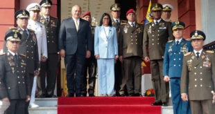 Delcy Rodríguez junto a los nuevos mandos militares de la FANB en Venezuela