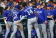 Jugadores de la selección de béisbol de Italia celebrando en la victoria ante Estados Unidos en el Daikin Park