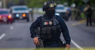 Personal de la Marina de México en un operativo de seguridad en el estado de Sinaloa.