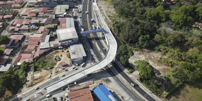 Vista aérea de las obras del Intercambiador La Cabima ejecutado por Constructora MECO