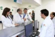 Personal médico atendiendo en la nueva Sala de Cuidados Paliativos del ION en la Ciudad de la Salud