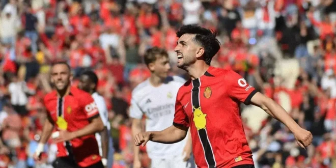 Jugadores del Mallorca celebrando durante el encuentro ante el Real Madrid