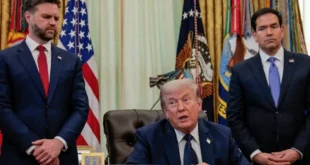 Donald Trump en la Casa Blanca analizando la situación geopolítica y de seguridad con Irán