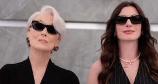 Meryl Streep y Anne Hathaway en una escena emblemática de la franquicia cinematográfica