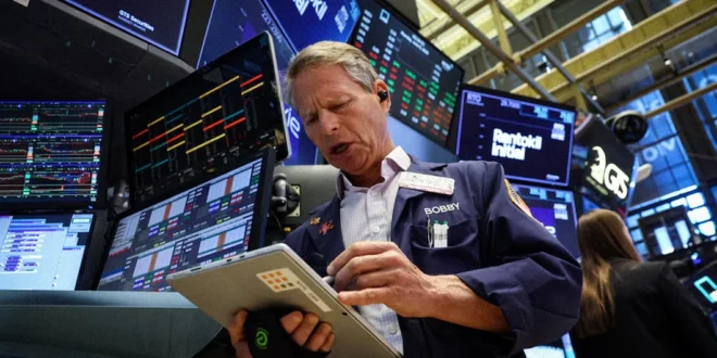 Resultados mixtos en Wall Street y rotación de activos financieros