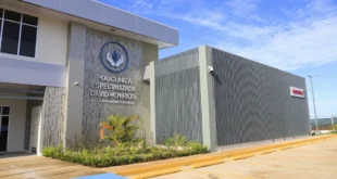 Fachada de la nueva Policlínica Dr. Rodrigo Hidalgo de la CSS en Alto Verde, David