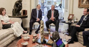 Reunión de negocios entre el presidente José Raúl Mulino y el empresario multimillonario Carlos Slim