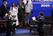 Abelardo de la Espriella durante su juramentación como presidente de Colombia en Cali.