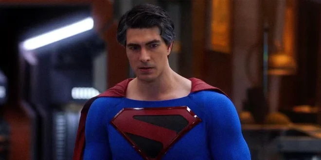 Brandon Routh caracterizado como Superman